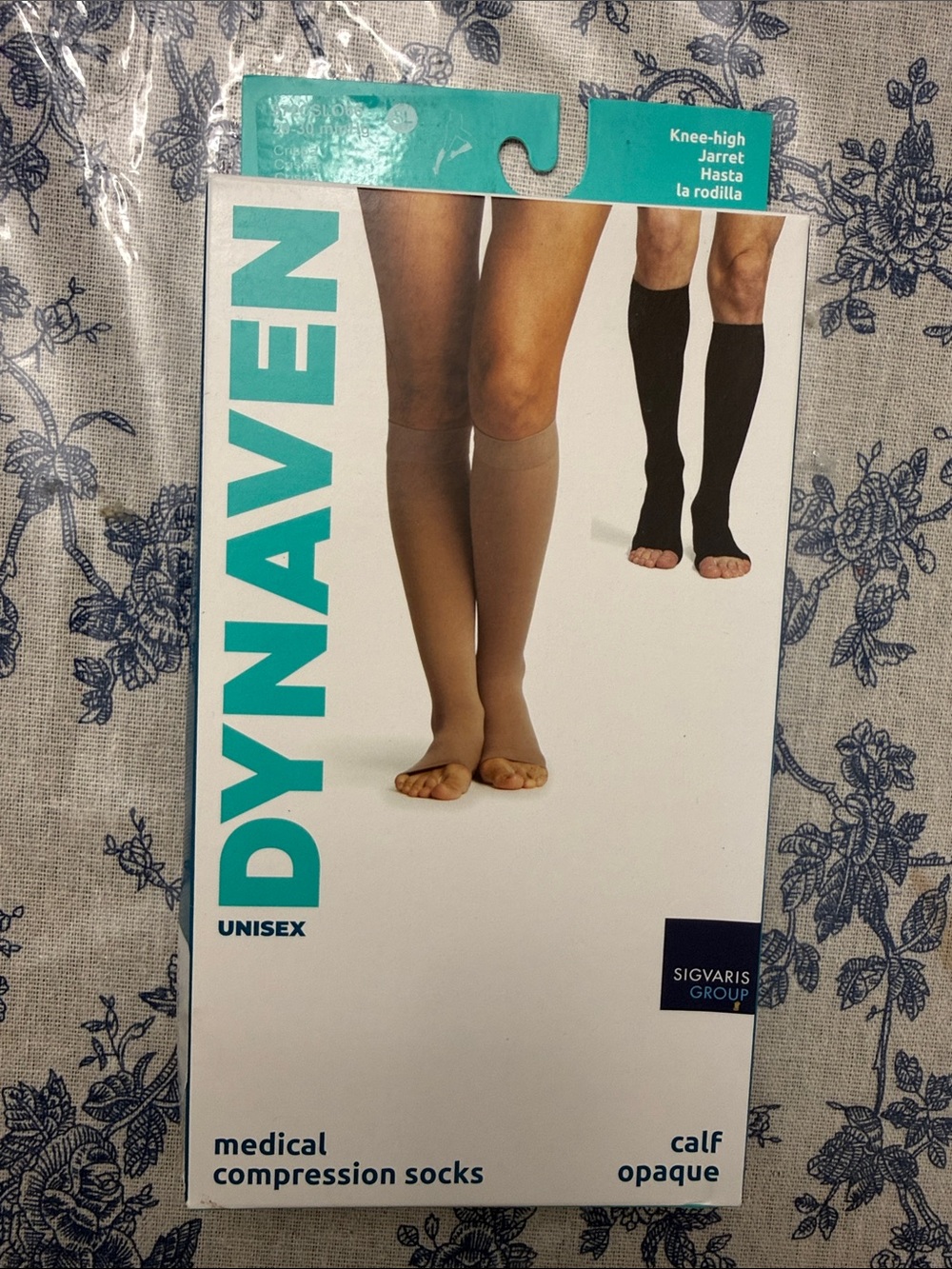 Dynaven Knee-High Medical 20-30 mmHg Compression Socks in Beige knee High SL
